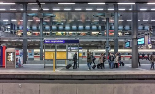 Rein ins Eigenheim: Berlins größte Hausmesse Häuserwelten & Energie macht Lust aufs eigene Haus